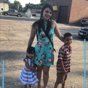 Meet your Posher, Casandra